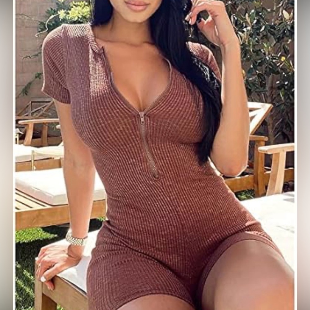 Fashion Nova Chocolate Ribbed Zipper Romper